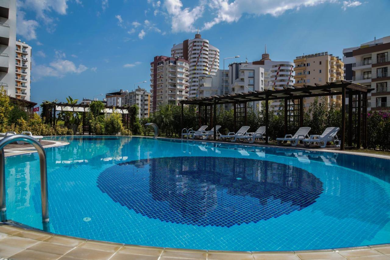 Upart Hotel *
